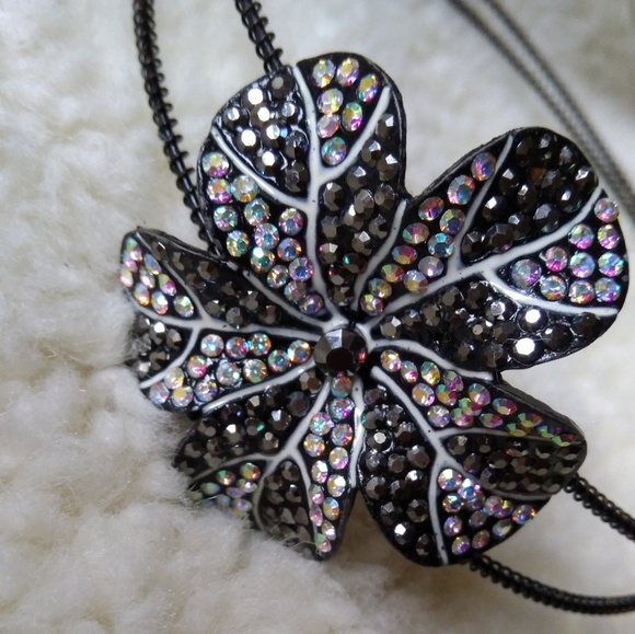 Flower Rhinestone wired headband - Picture 5 of 5